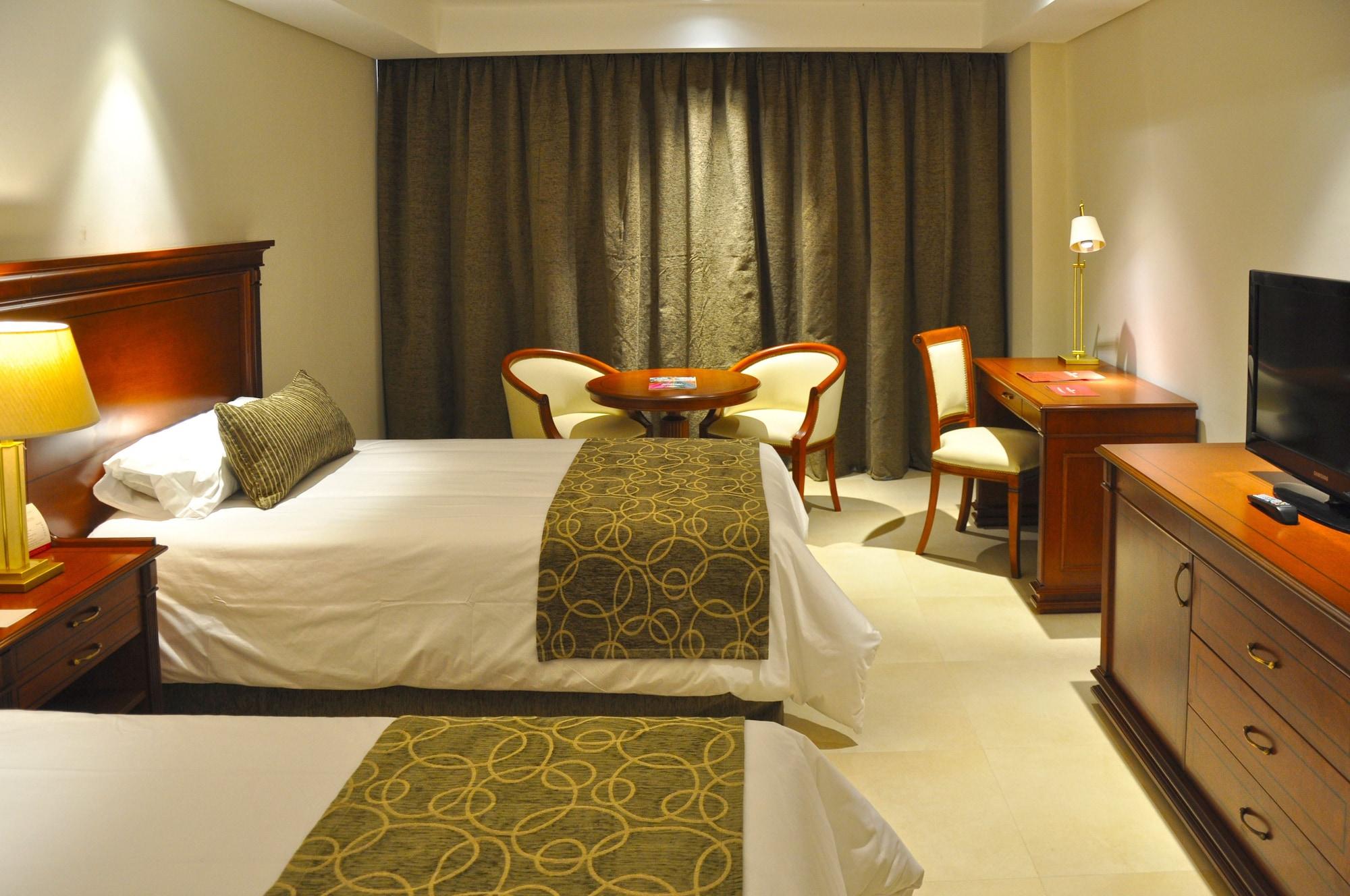 Hotel Amérian Casino Carlos V Termas de Río Hondo